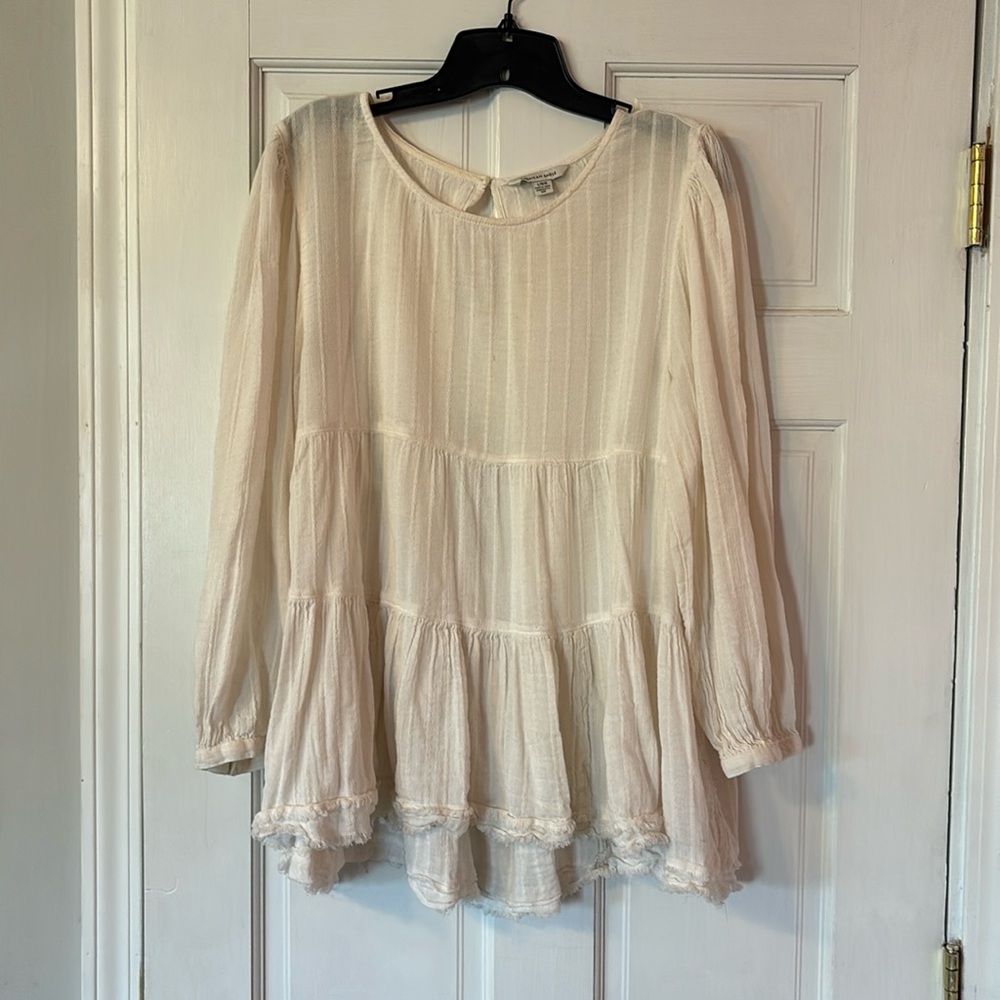 American Eagle open back peasant blouse